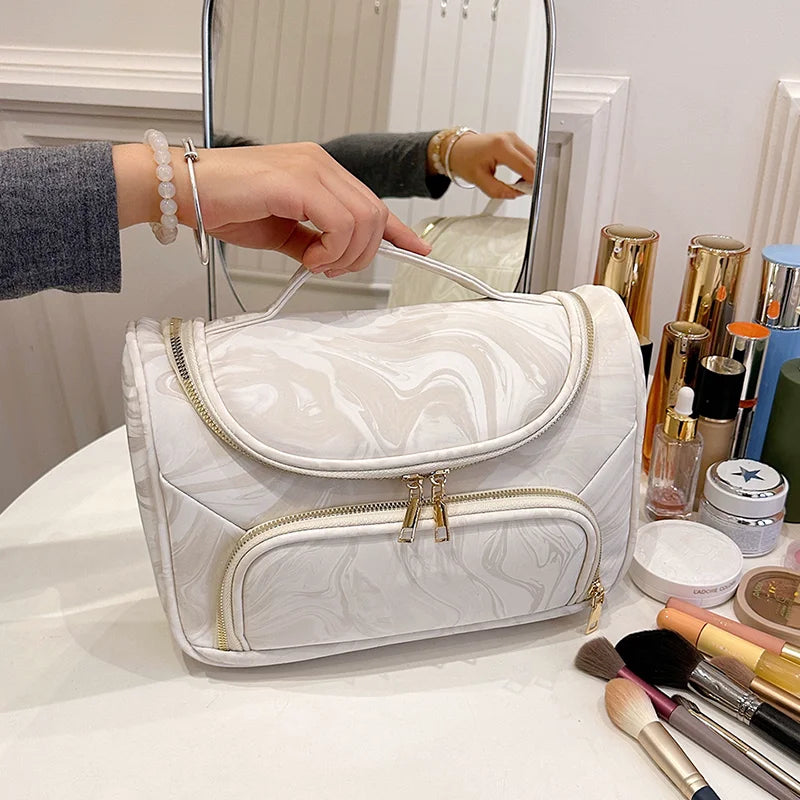 grande trousse de toilette femme luxe
