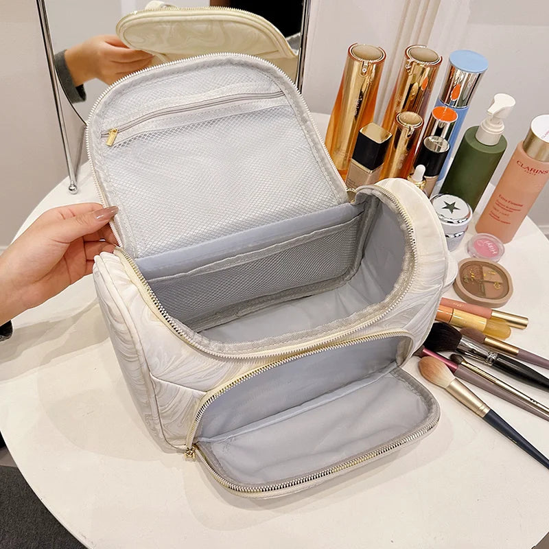 grande trousse de toilette femme luxe