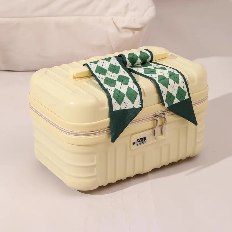 trousse de toilette femme rigide