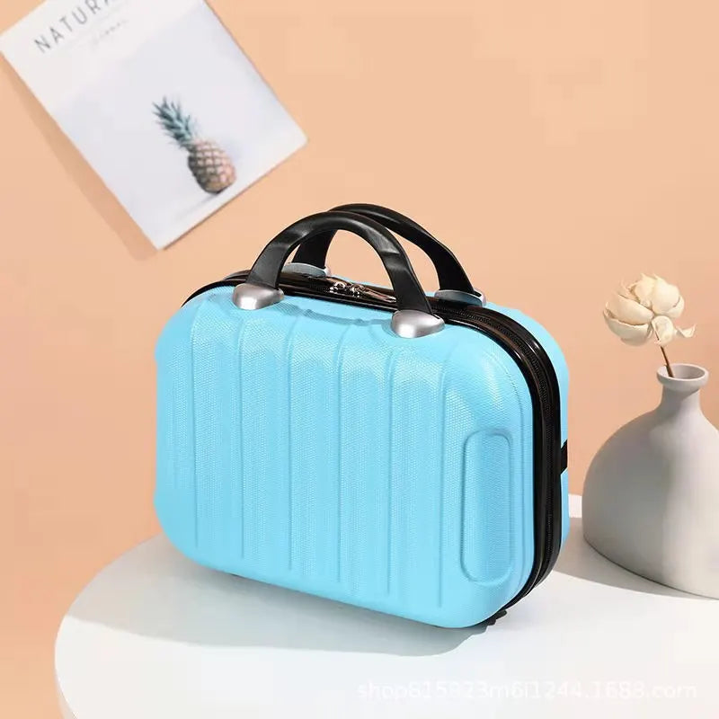 trousse de toilette rigide