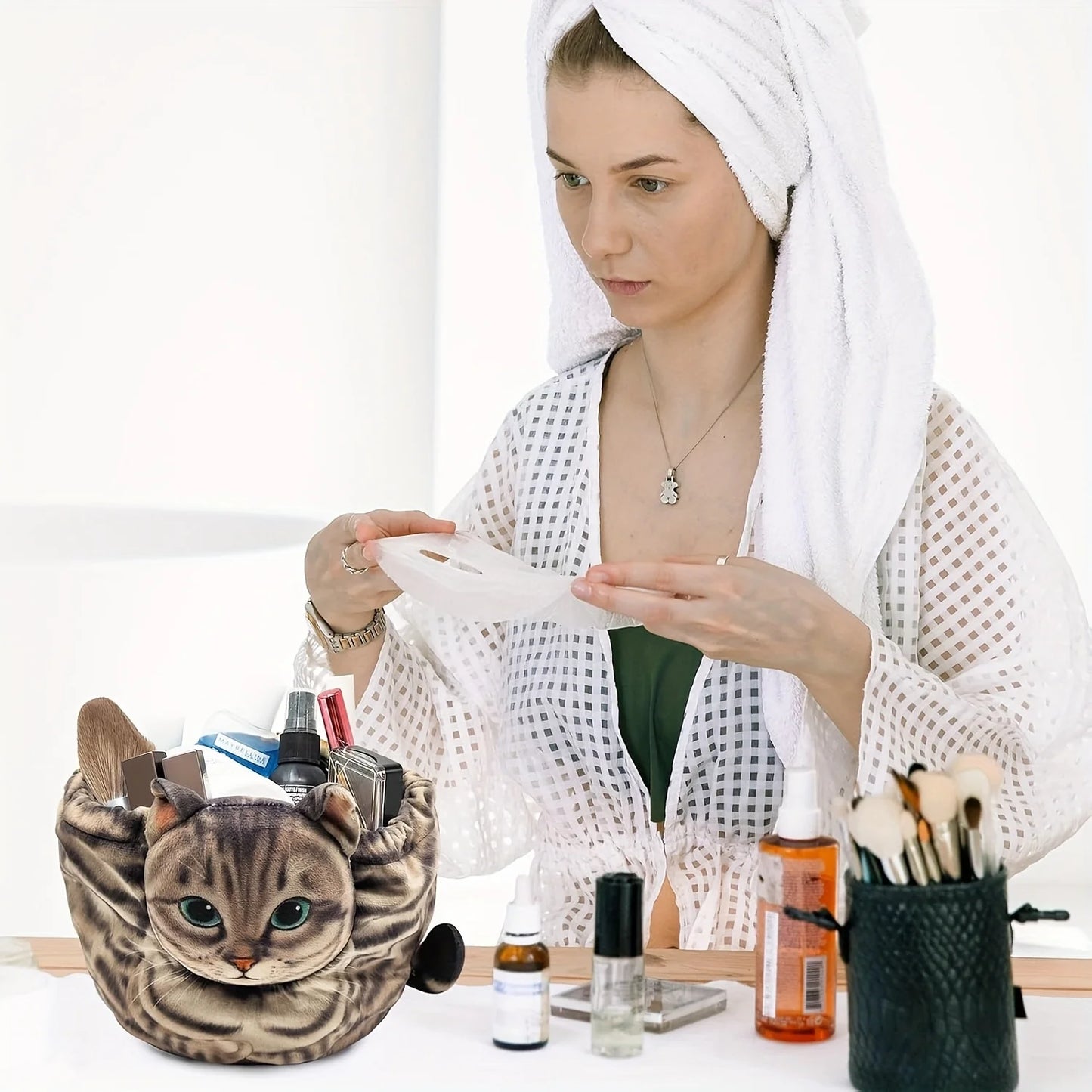 trousse de toilette chat