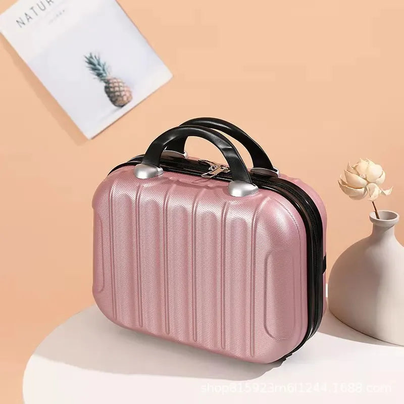 trousse de toilette rigide