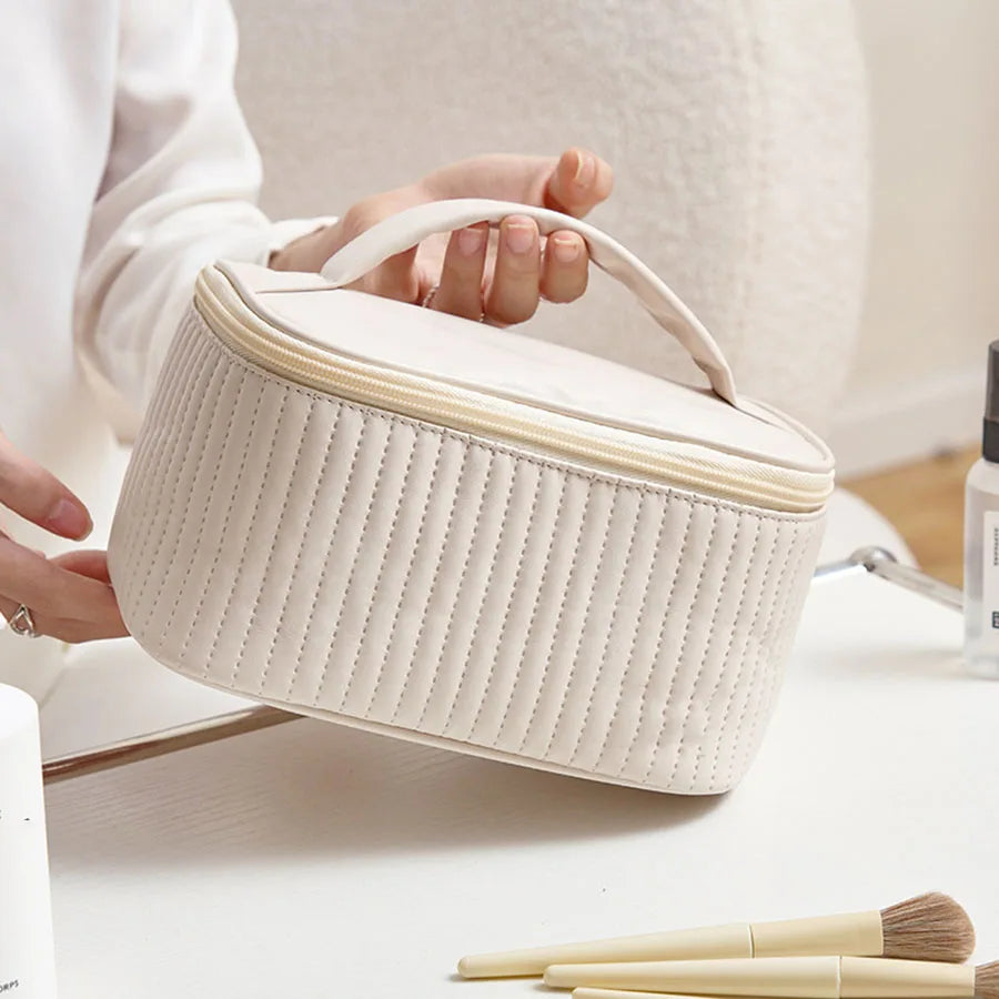 grande trouse de toilette voyage