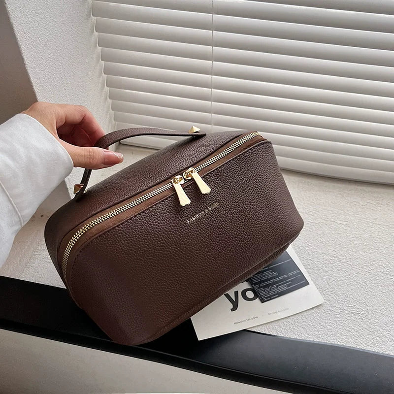 trousse de toilette femme luxe