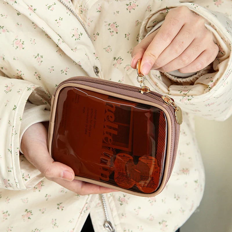 petite trousse de toilette et de maquillage