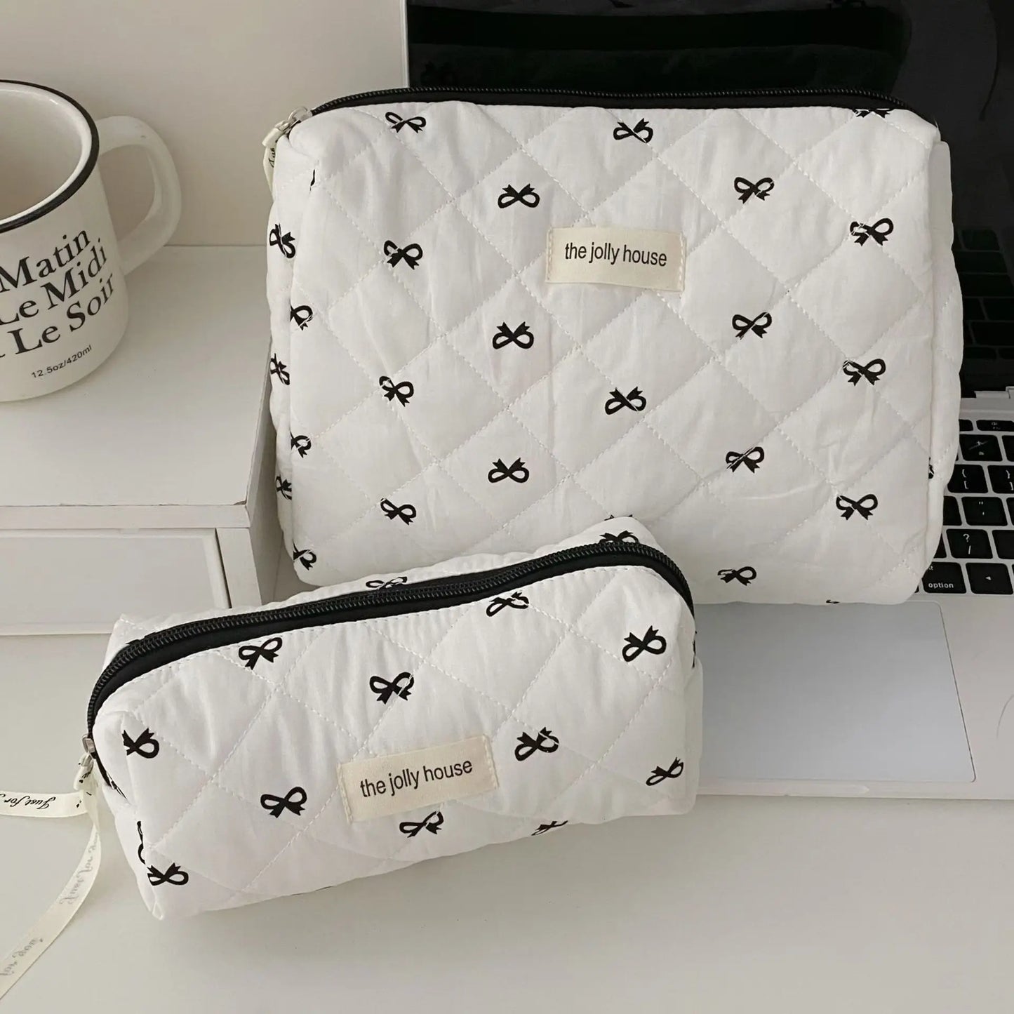 trousse de toilette matelassée