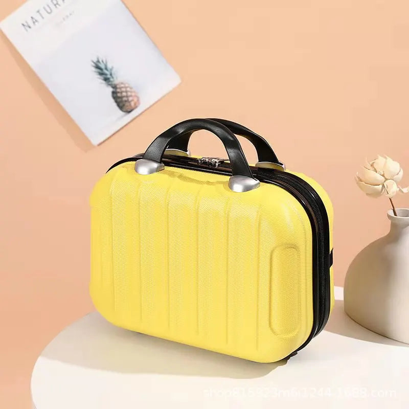 trousse de toilette rigide