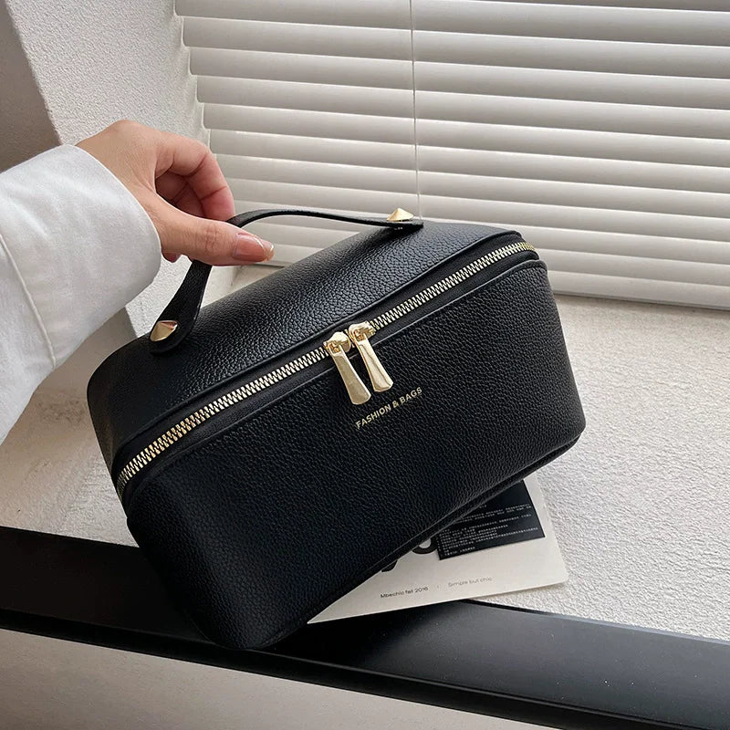 trousse de toilette femme luxe
