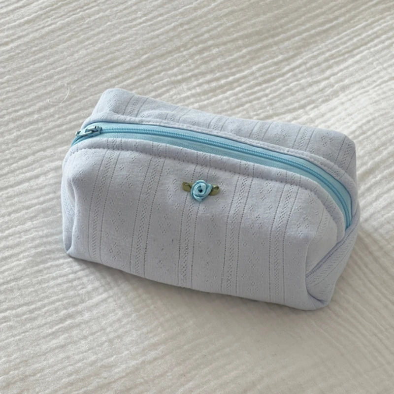 belle trousse de toilette femme