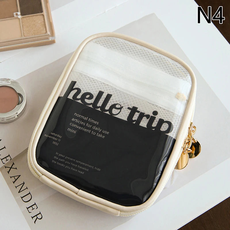 petite trousse de toilette et de maquillage