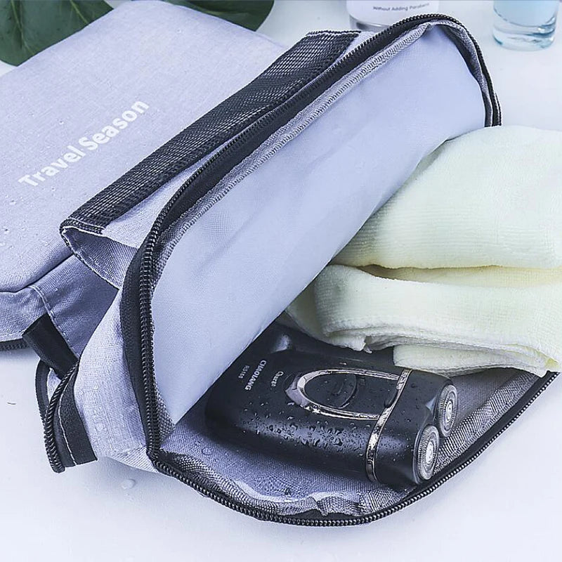 trousse de toilette garçon