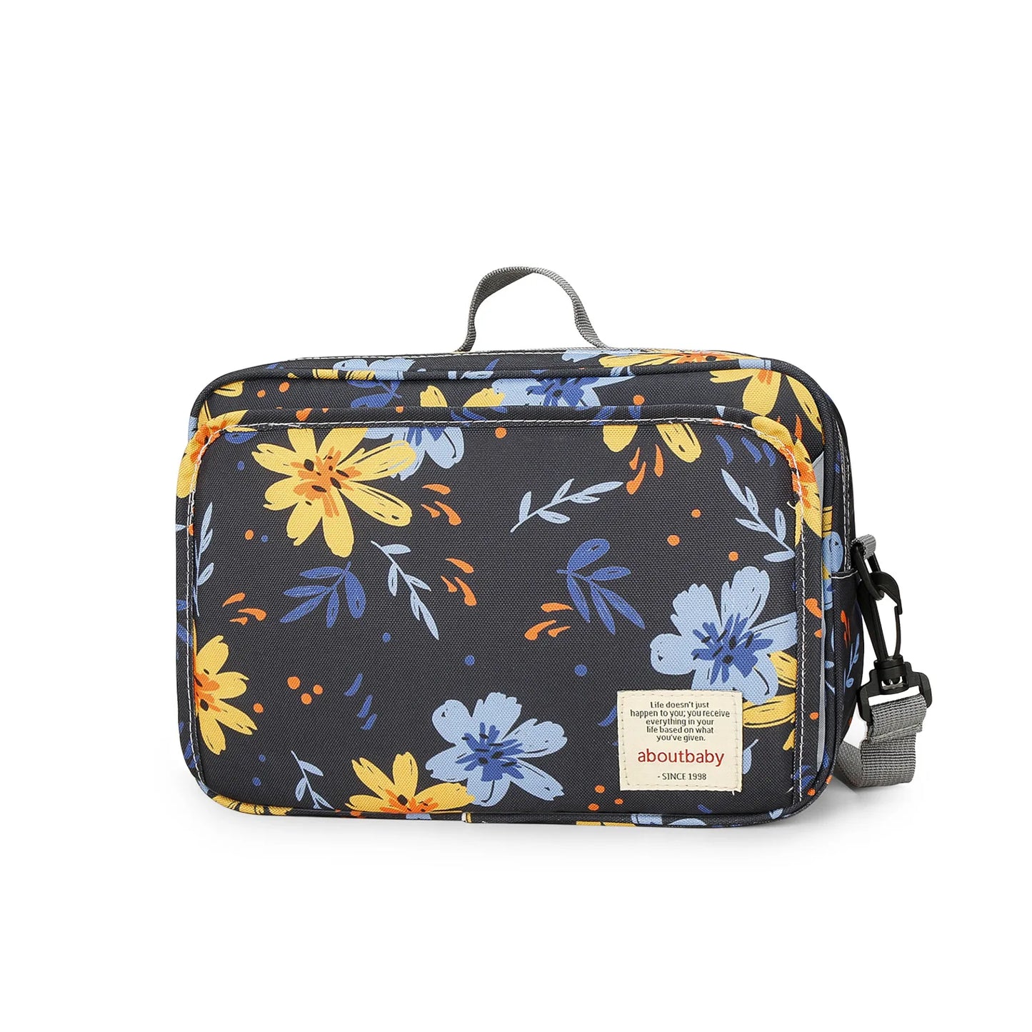 trousse de toilette pour la maternité