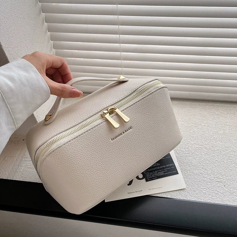 trousse de toilette femme luxe