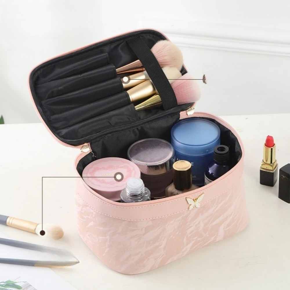 jolie trousse de toilette femme