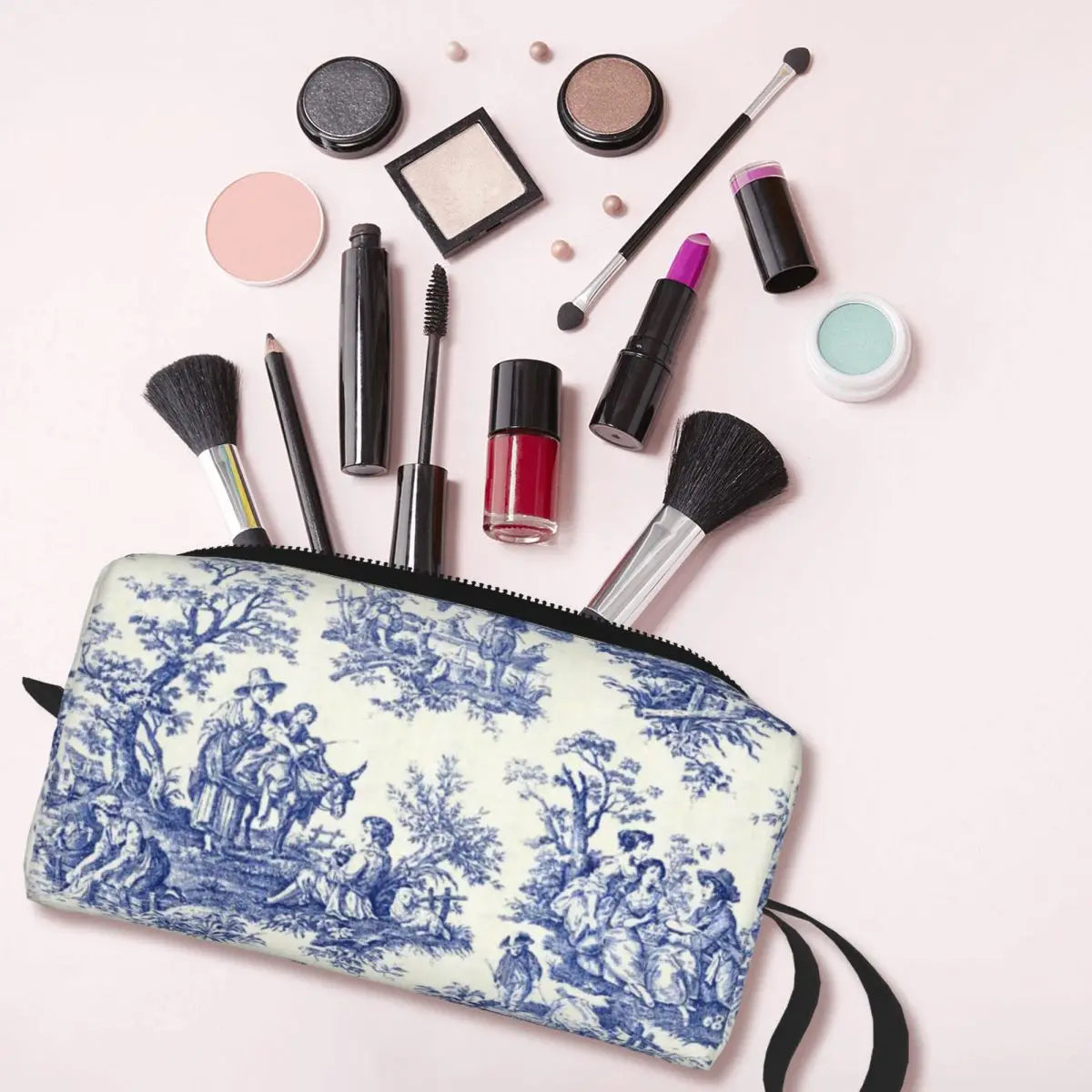 ancienne trousse de toilette