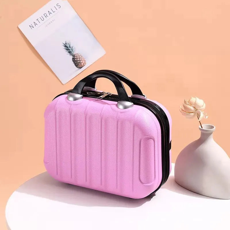 trousse de toilette rigide