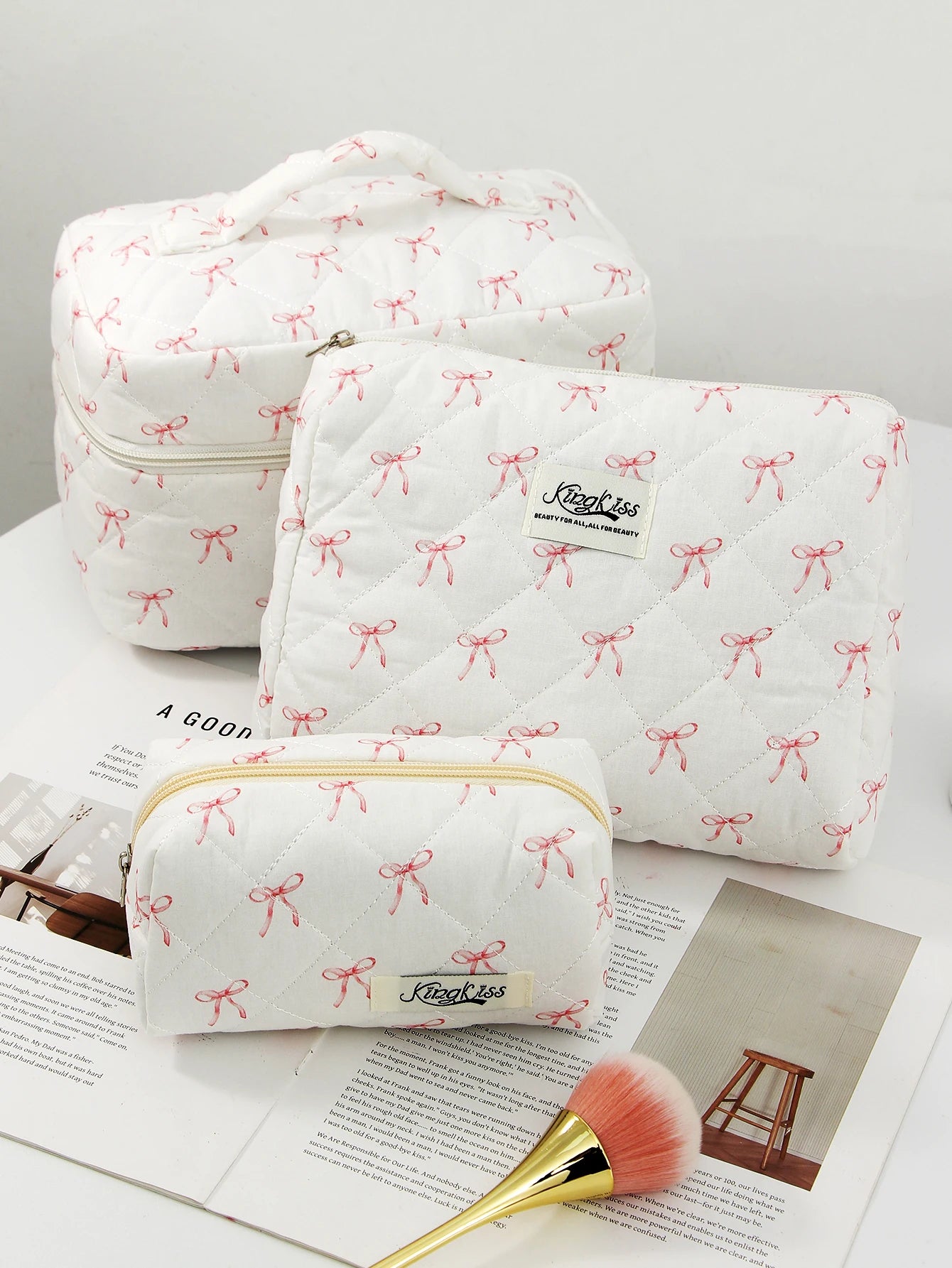 trousse de toilette tissu matelassé