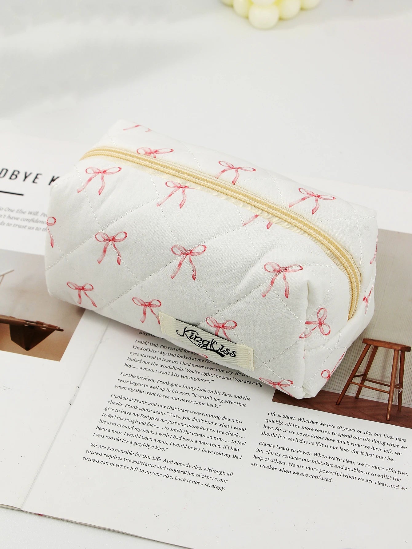 trousse de toilette tissu matelassé