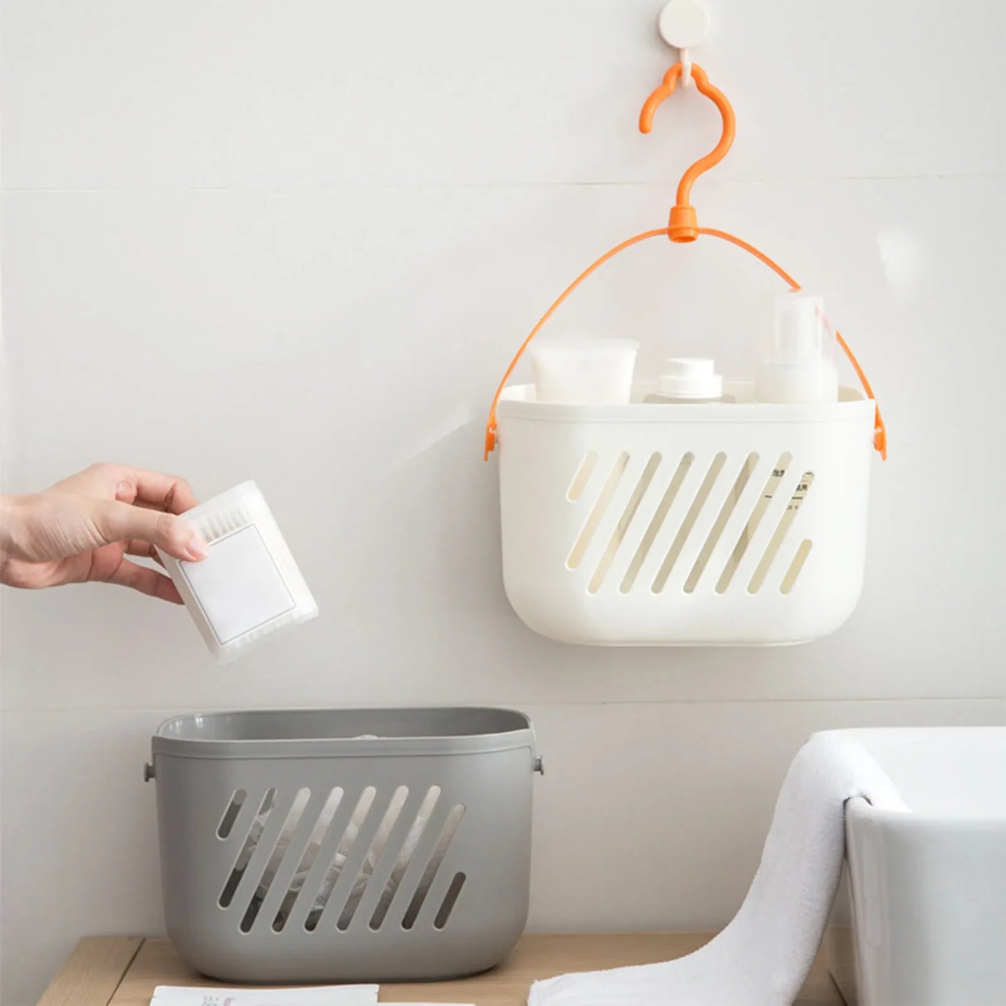 trousse de toilette a accrocher
