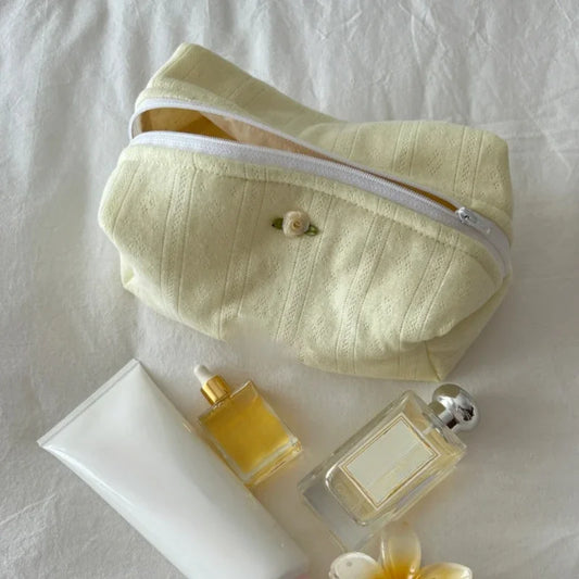 belle trousse de toilette femme